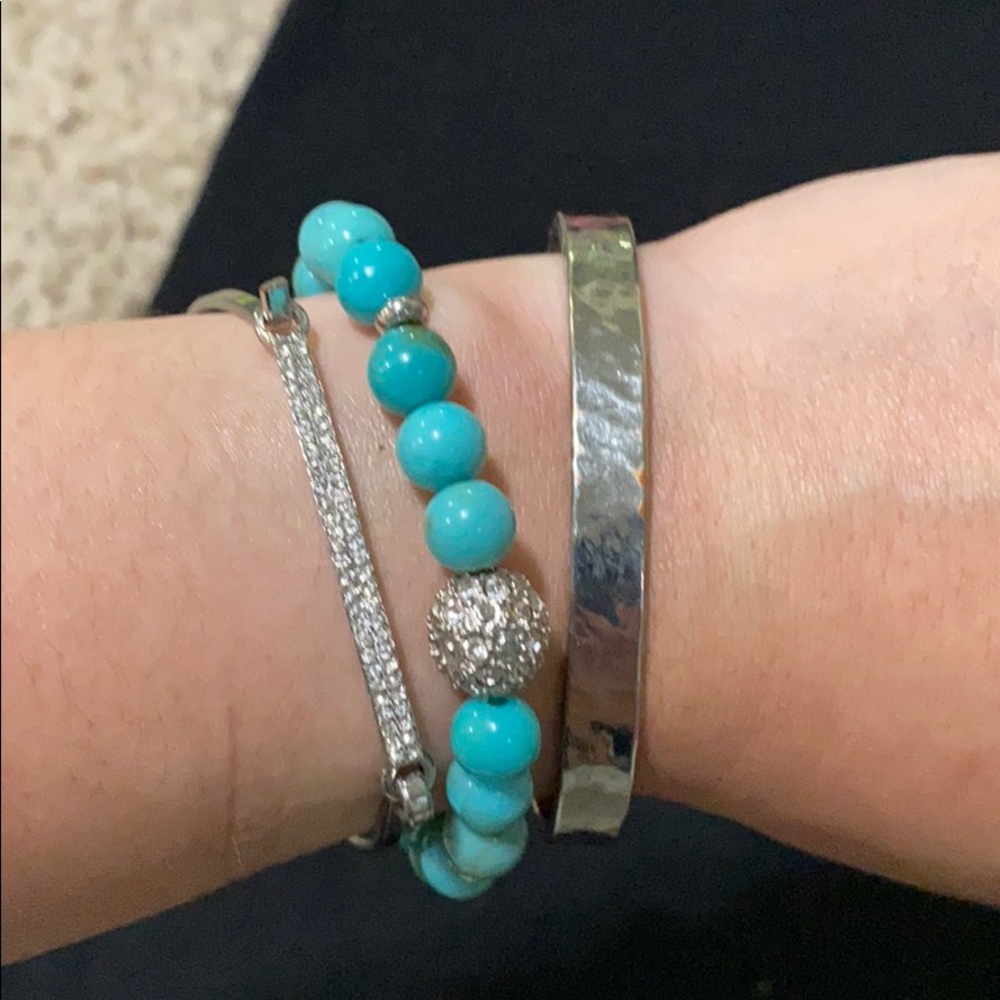 Express we of 3 bracelets